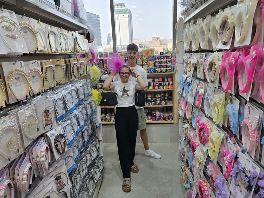 Dubai: Magic & Secret new Shopping Tour - Why this Dubai shopping tour is different