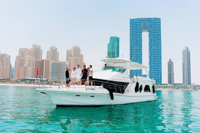 Dubai Marina 1hr Yacht tour with Drinks - Starting at Xclusive Yachts in Dubai Marina