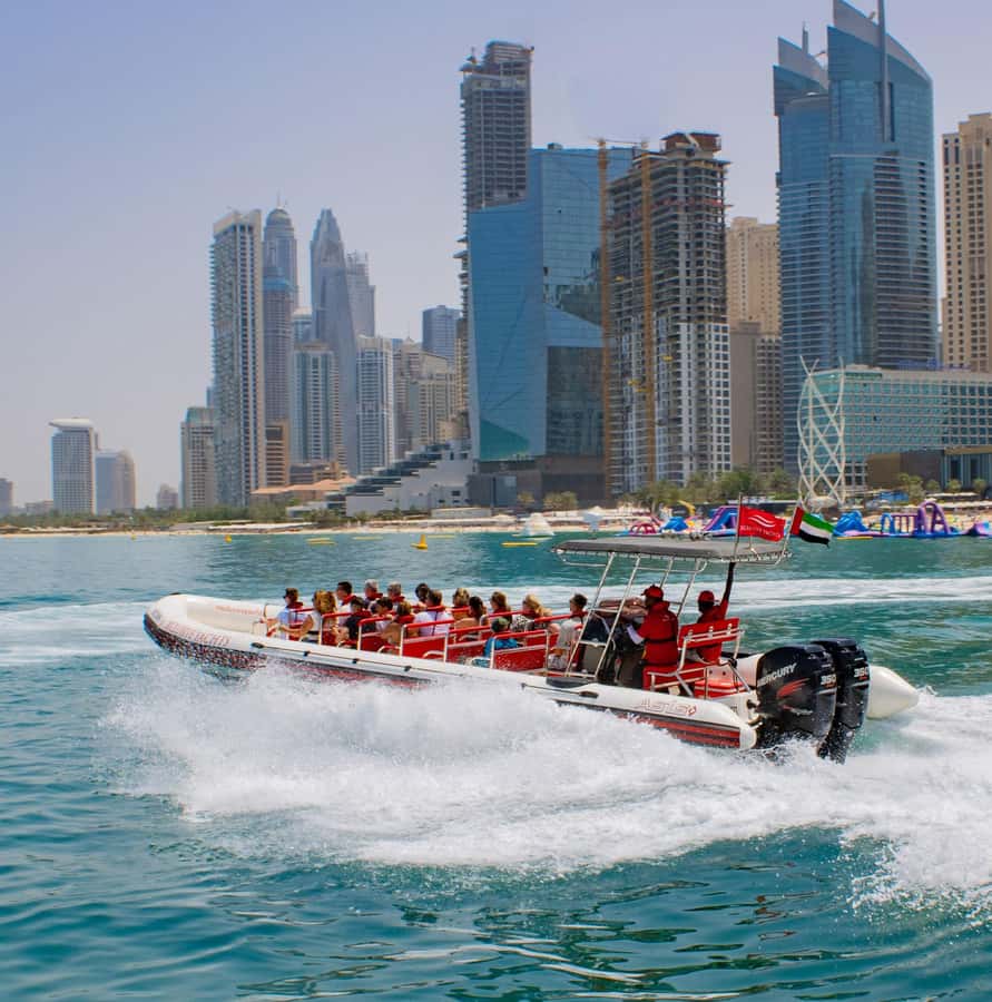 Dubai: Marina, Atlantis, Palm & Burj Al Arab Speedboat Tour - What the 90 minutes really feel like