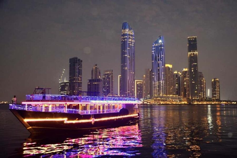 Dubai Marina Dhow Cruise: Dinner Buffet & Live Entertainment - What the $44 Dubai Marina cruise actually offers