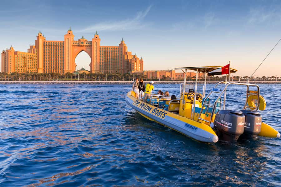 Dubai Marina: Guided Sightseeing Tour by Speedboat - Ain Dubai and JBR from the water