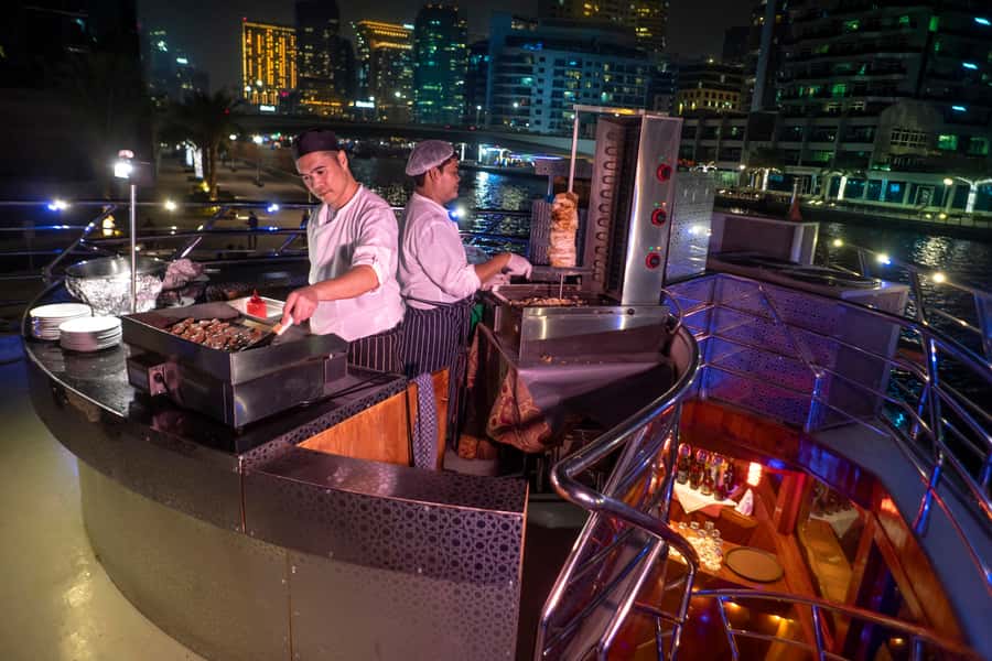 Dubai: Marina Luxury Dhow Dinner Cruise - Key points to know before booking