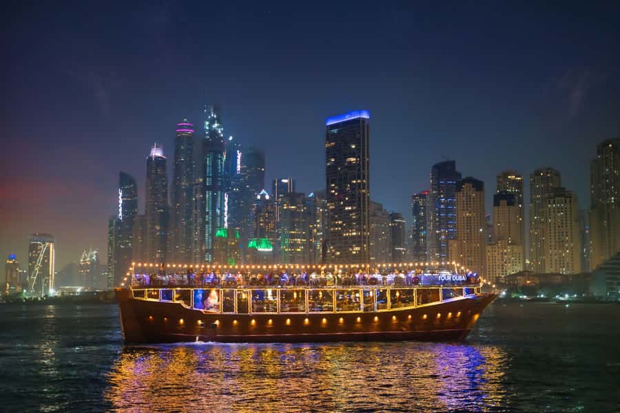 Dubai: Marina Luxury Dhow Dinner Cruise - Service is strongest when transport runs smoothly