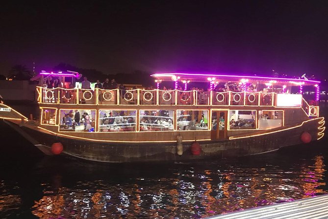 Dubai Marina Luxury Dinner Cruise with Buffet, Live Entertainment - The international buffet and included drinks