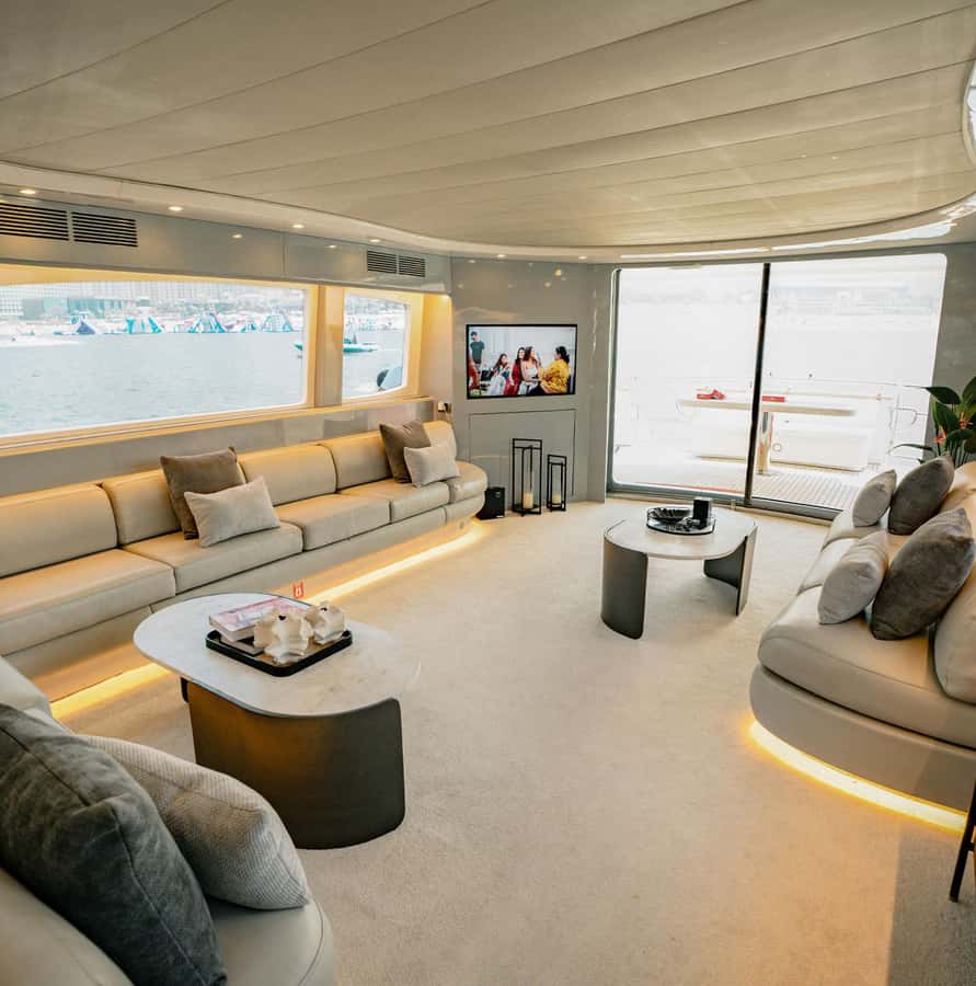Dubai Marina: Luxury Yacht Tour with Breakfast or BBQ Option - Price, timing, and who gets the best value