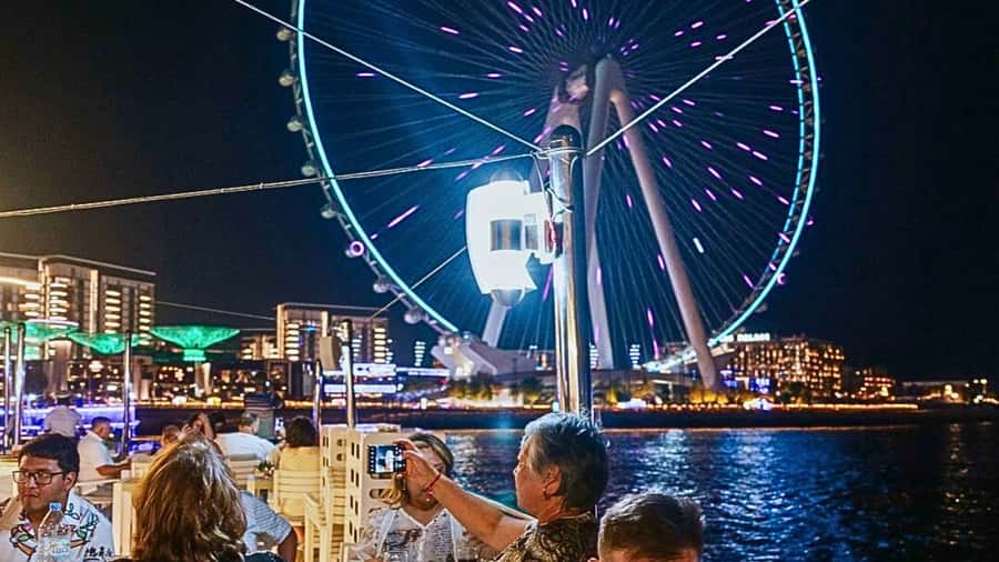 Dubai: Marina Premium Dinner Cruise with Unlimited Drinks - The Marina route: JBR, Ain Dubai, and Palm Jumeirah