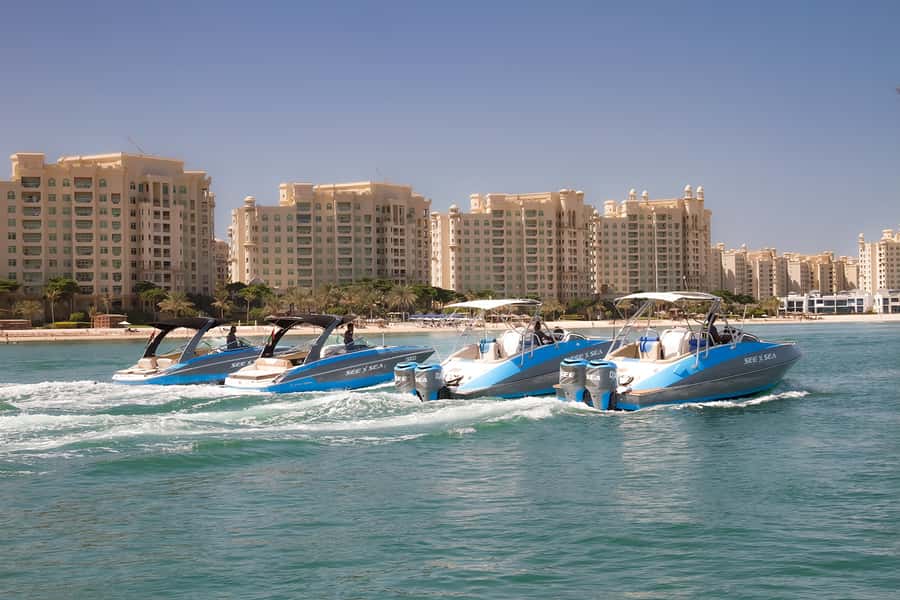 Dubai: Marina Private Boat Tour & Palm Jumeirah Sightseeing - Starting near Pier 7 in Dubai Marina