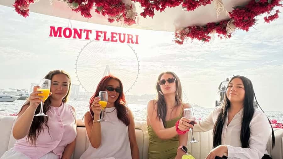 Dubai Marina: Private Boat Tour with Flower - Cruising through Dubai Marina Canal