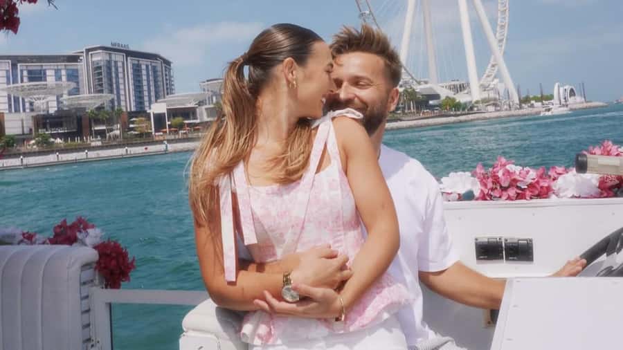 Dubai Marina: Private Boat Tour with Flower - Meeting the captain at Dubai Harbour