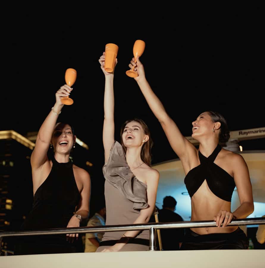 Dubai: Marina Yacht Party with BBQ, Unlimited Drinks and DJ - What the $89 price really covers