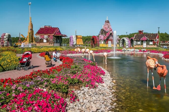 Dubai Miracle Garden Self-Guided Tour with Ticket with Transfer - Entering a garden made for giant displays