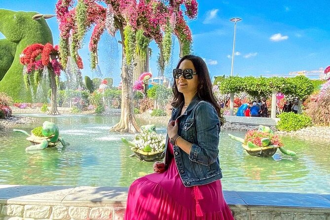 Dubai Miracle Garden Ticket - Entering the 72,000-square-meter flower park