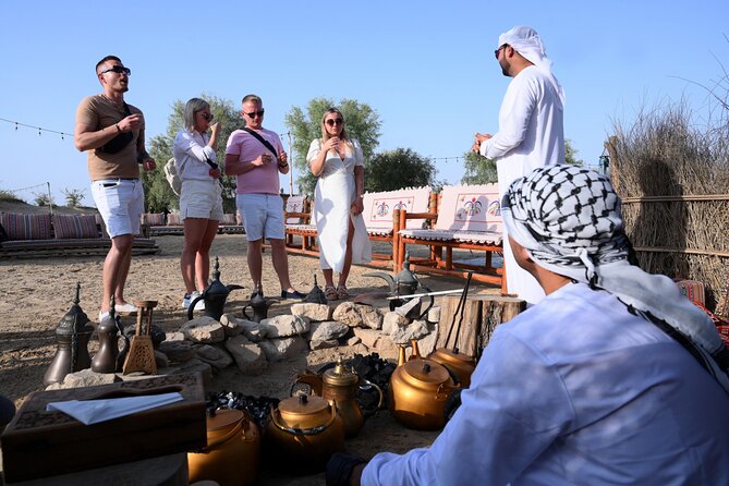 Dubai: Morning Safari by Vintage G Class & Al Marmoom Experience - Guides make the difference