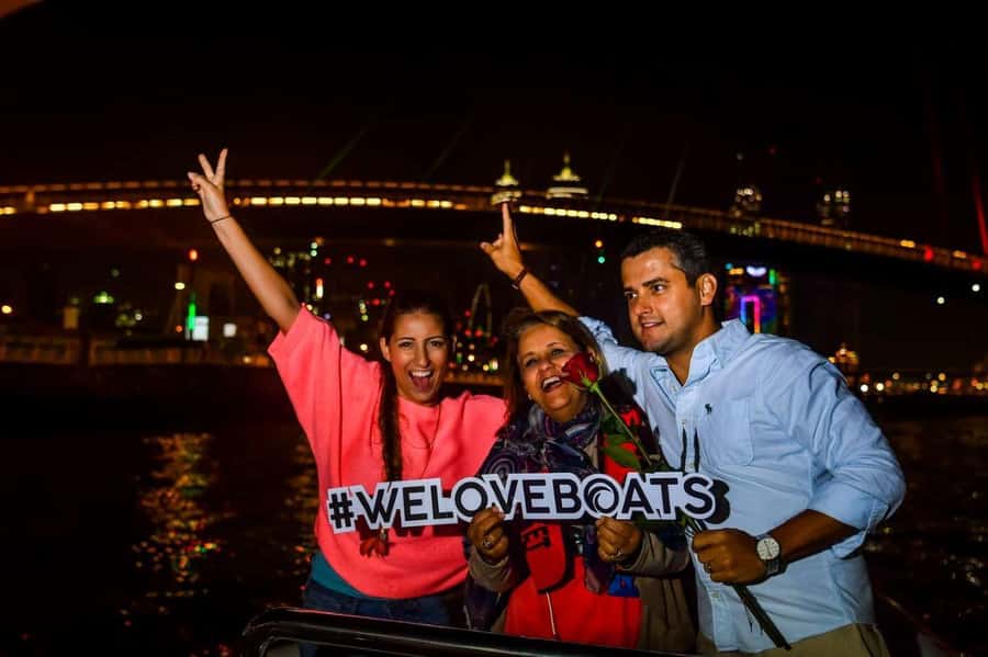 Dubai - New Year's Eve Fireworks show on a Speedboat - Meeting the boat at Dubai Marina Walk