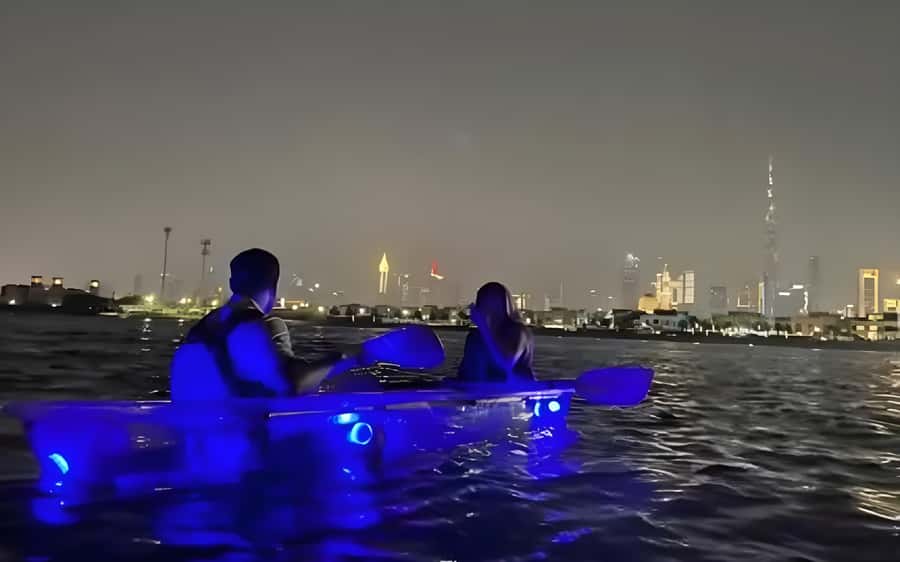 Dubai: Night Kayaking Tour - Weather, age limits, and timing