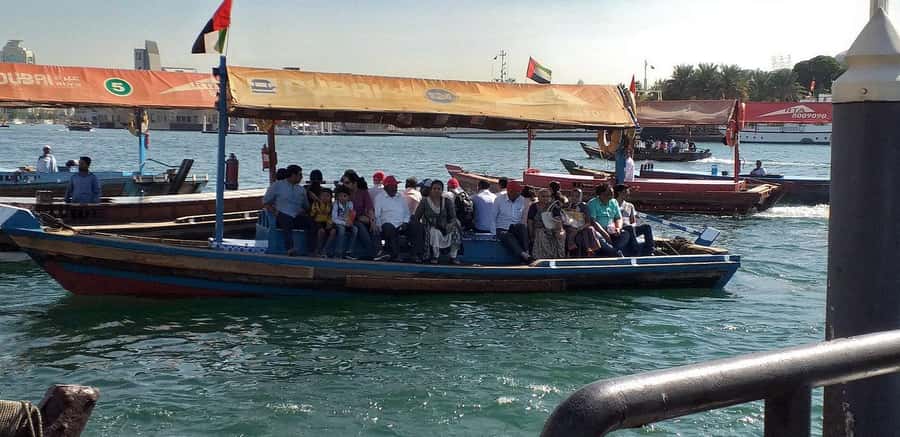 Dubai: Old City Walking Tour with Abra Ride - The ten-minute abra ride across Dubai Creek