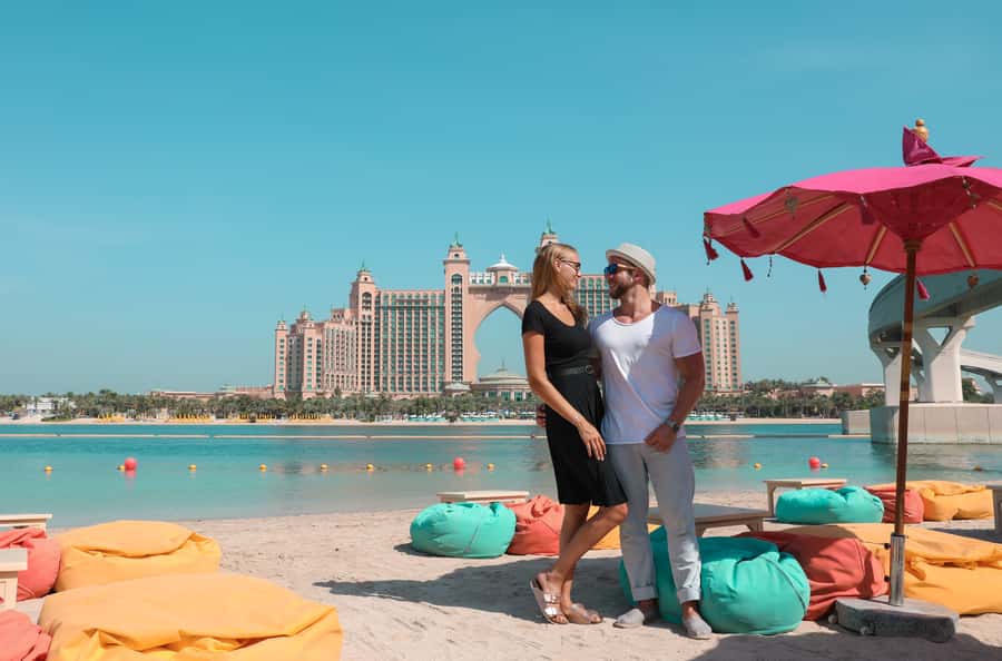 Dubai: Old & Modern Guided Half-Day City Tour - Jumeirah Beach and the Burj Al Arab in 15 minutes