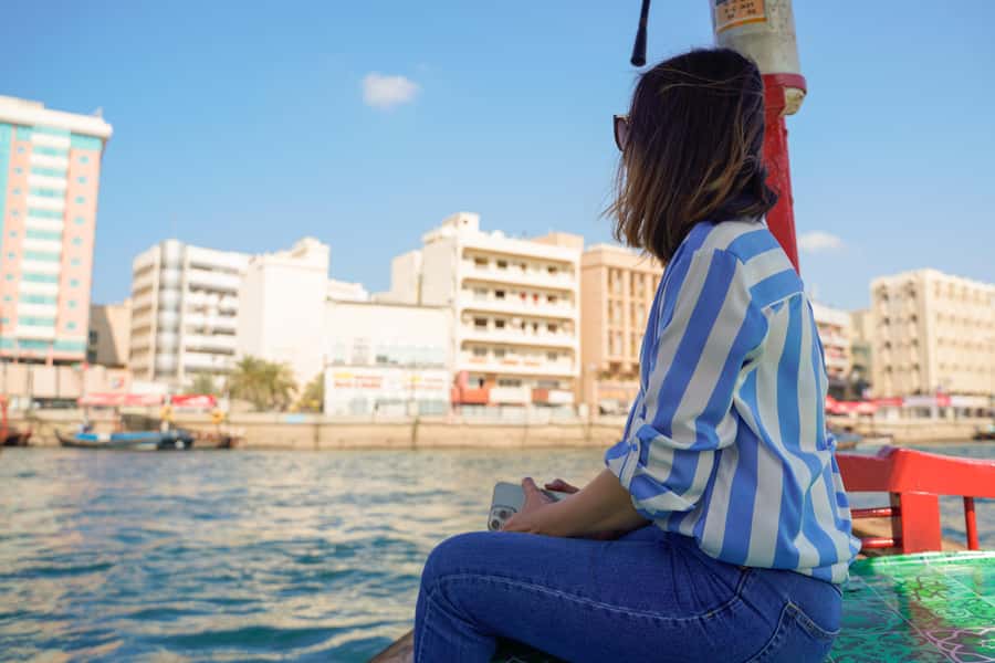 Dubai: Old Town, Street Food, Creek, Souks, & Emirati House - Karak tea, samosas, and Emirati welcome