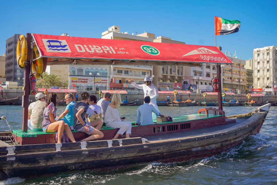 Dubai: Old Town, Street Food, Creek, Souks, & Emirati House - Bur Dubai Souk and the art of browsing