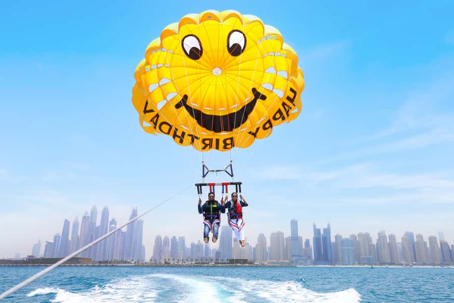 Dubai: Parasailing with Happy birthday Parachute JBR & Palm - What happens before you leave the dock