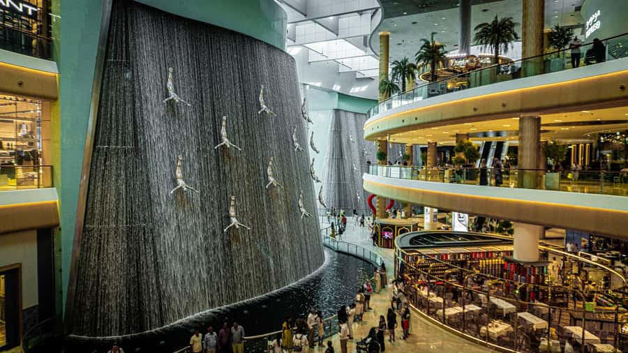 Dubai: Premium Half-Day Dubai Highlights Tour small group - Shawarma in Bur Dubai and the short Creek crossing