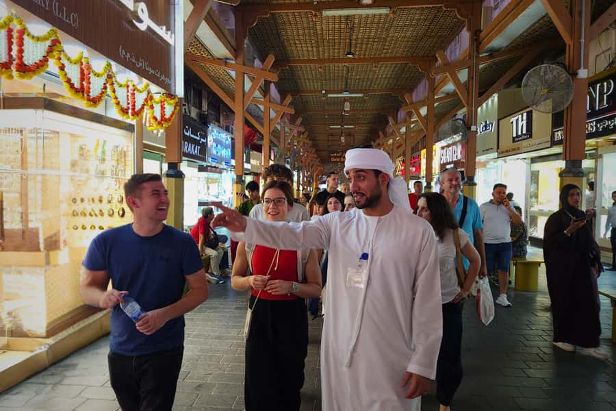 Dubai: Premium Old Town, Street Food, Souks & Boat Ride Tour - Why this tour makes sense in modern Dubai