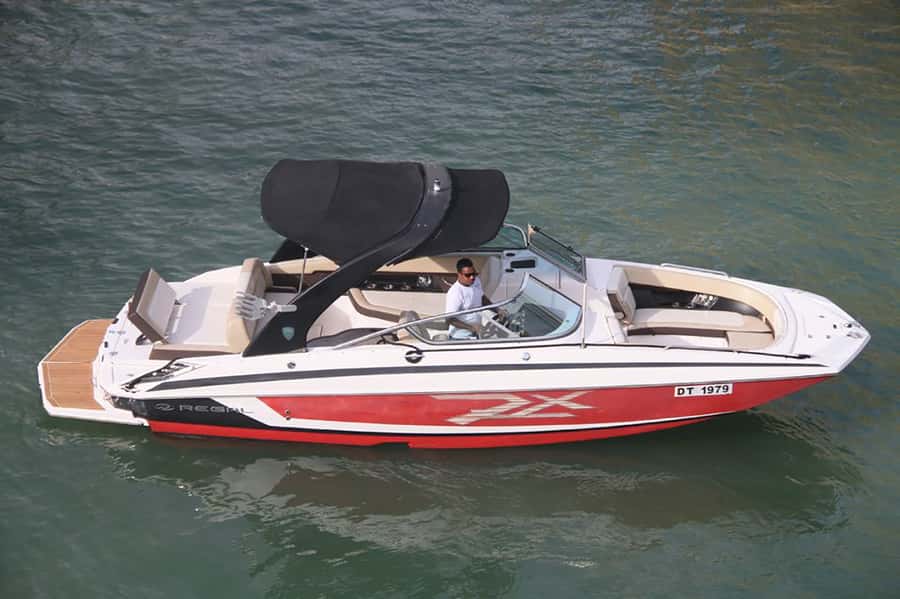 Dubai: Private Creek Harbour and Water Canal Cruise - Your own music and the private-group feel