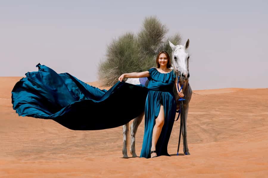 Dubai: Private Flying Dress Photography and Dune Drive Trip - Key points at a glance