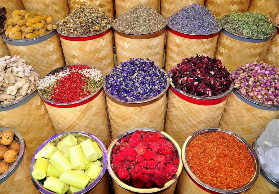 Dubai:Private Frame Entry, Mosque, Souks, Tastings& transfer - Who Will Enjoy This Private Dubai Tour?