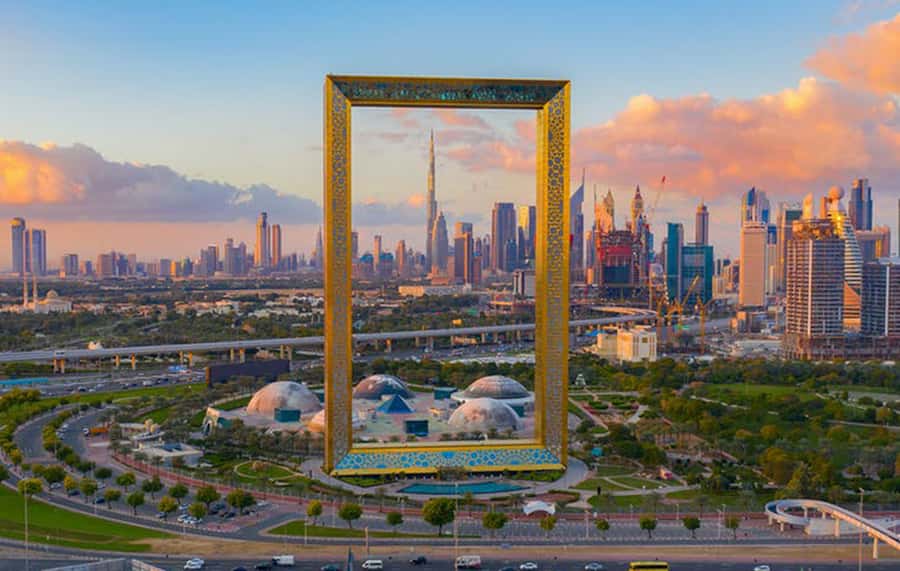 Dubai: Private Guided City Tour and Dubai Frame Entry Ticket - Burj Al Arab, Jumeirah Beach, and Souk Madinat