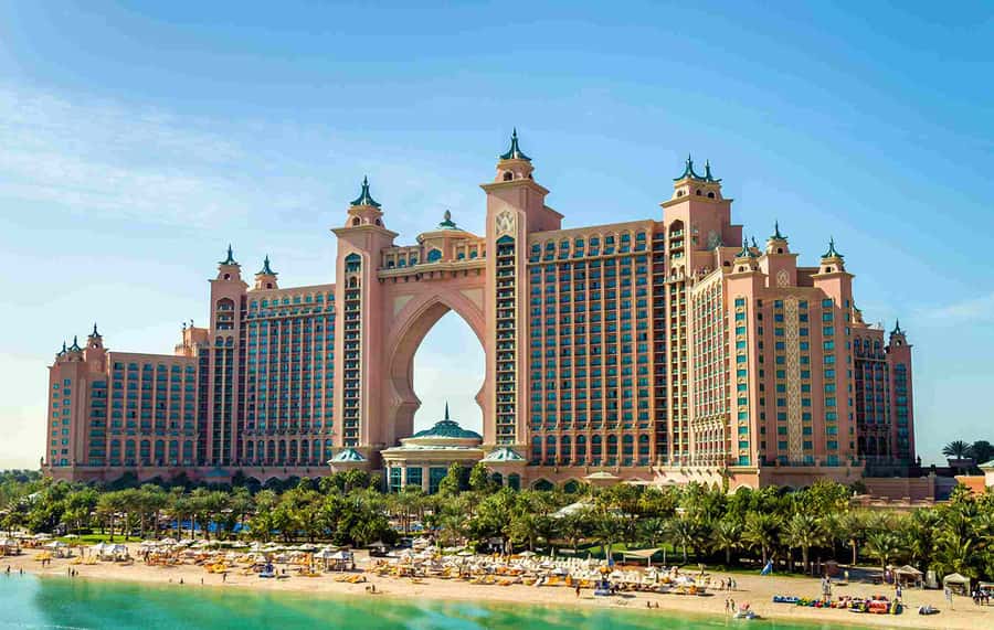 Dubai: Private Half-Day Sightseeing Tour - Guides, comfort, and the human side of the tour