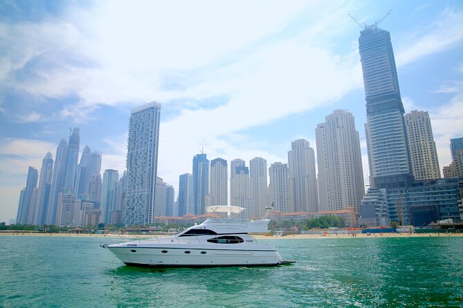 Dubai: Private Luxury Cruise on a Stylish 50ft Yacht - Service that makes the difference