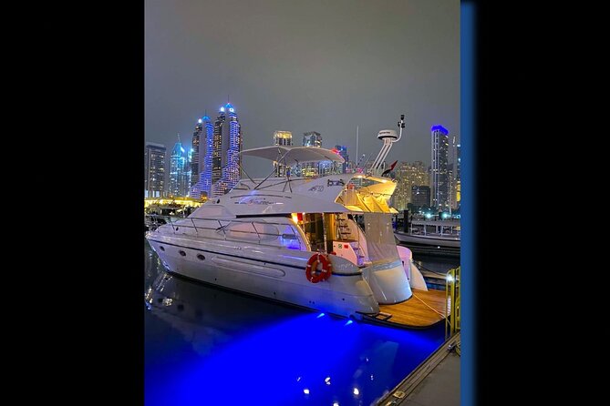 Dubai: Private Luxury Cruise on a Stylish 50ft Yacht - Boarding at Dubai Harbour, not Dubai Marina
