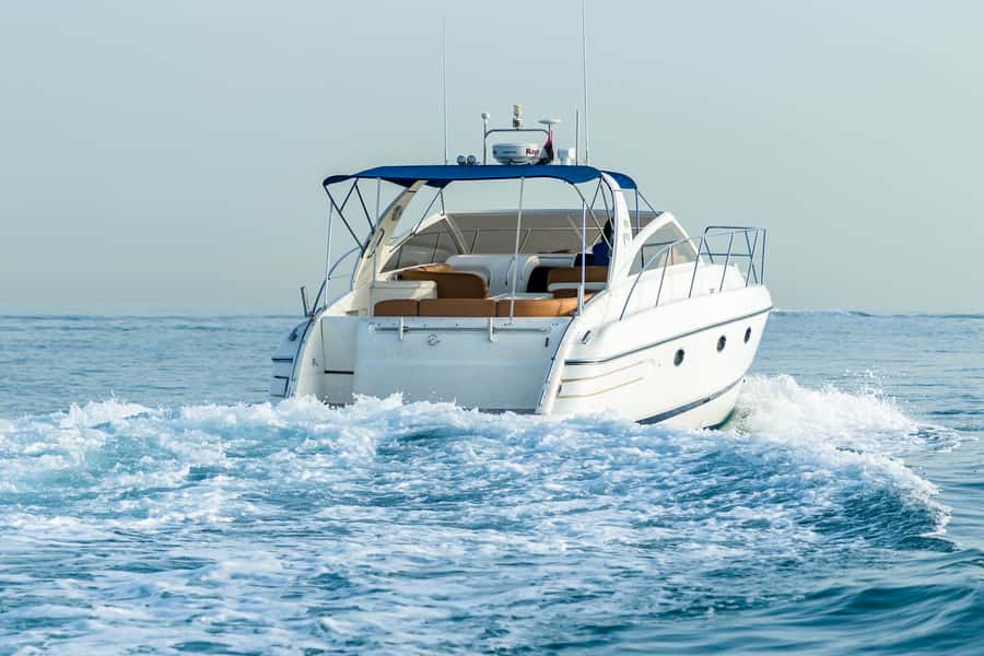 Dubai: Private Luxury Everest Yacht Cruise from Dubai Marina - Who will enjoy this cruise most?