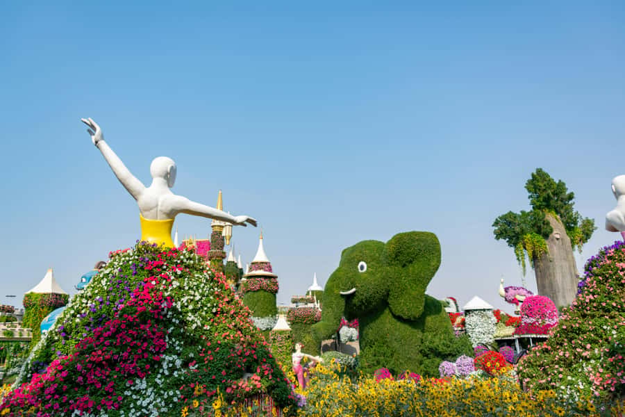 Dubai: Private Miracle Garden & Global Village Trip - Miracle Garden: floral art on a huge scale