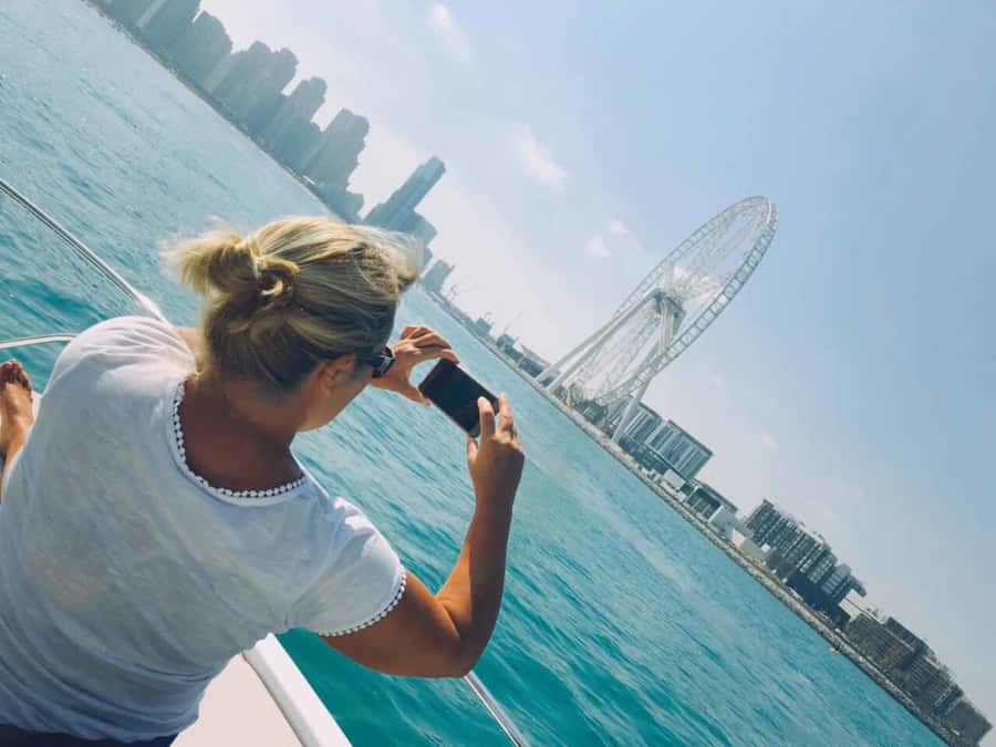 Dubai: Private Sea Escape Cruise - Swim, Tan & Sightsee - What the Beneteau boat feels like onboard