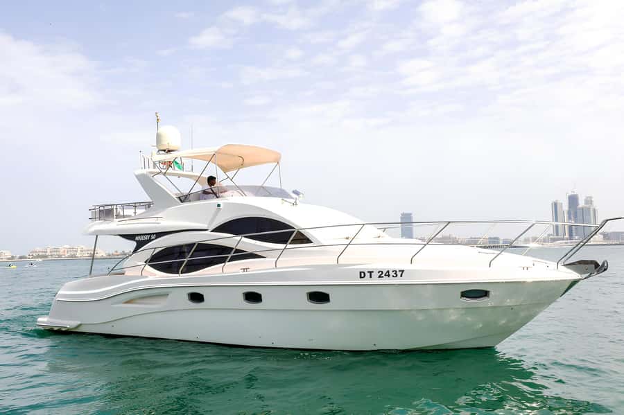Dubai: Private Yacht Tour Experience with Soft Drinks - Leaving Dubai Harbour for the Marina Canal