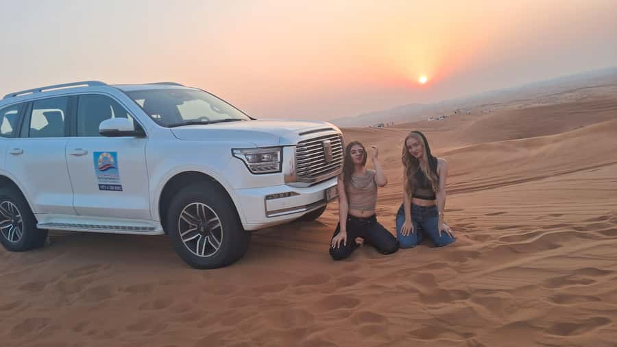 Dubai: Red Dunes Desert Safari with Premium Camp BBQ & Shows - Why the 30 to 35 minute dune drive is the main event