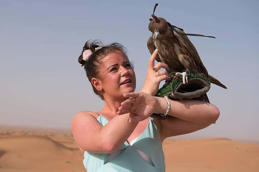 Dubai: Red Dunes Desert Safari with Premium Camp BBQ & Shows - Sunset photographs before the camp