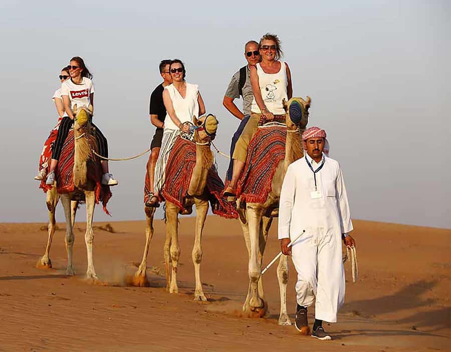 Dubai: Red Dunes Desert Safari with Premium Camp BBQ & Shows - Guides make or break the day