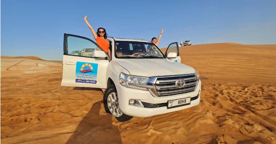Dubai: Red Dunes Morning Desert Quad, Buggy or 4x4 Ride - Dune bashing in a 4x4