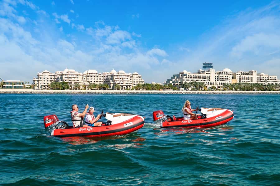 Dubai: Self-Drive Boat Experience for 1 or 2 People - Starting at Dubai Harbor with a short safety lesson