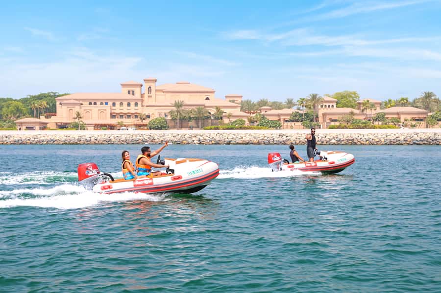 Dubai: Self-Drive Boat Experience for 1 or 2 People - Photos, music, water, and the small-group feel