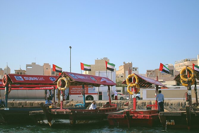 Dubai Souks, Museum Guided Tour with Boat Ride and Food Tastings - At a glance: what makes this tour useful