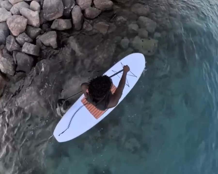 Dubai: Stand-Up Paddle Boarding with Burj Khalifa View - An hour on the water beneath Dubai’s skyline