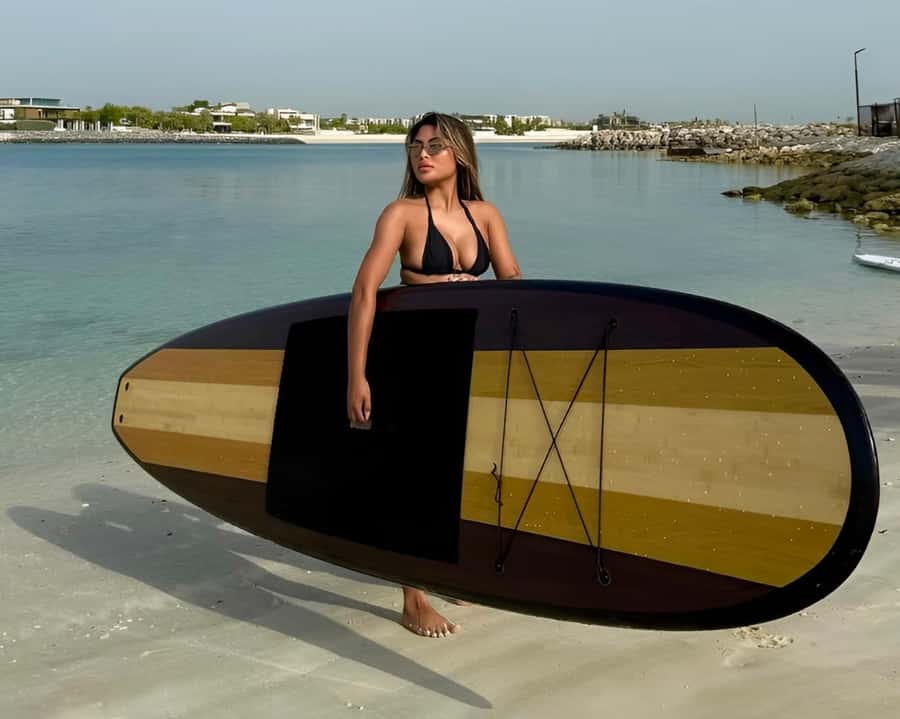 Dubai: Stand-Up Paddle Boarding with Burj Khalifa View - The ten-minute briefing makes the launch easier