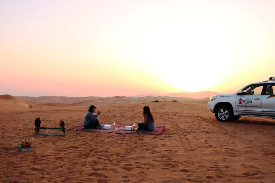 Dubai: Sunrise Desert Jeep Safari with Wildlife Experience - Why this sunrise safari is worth the alarm