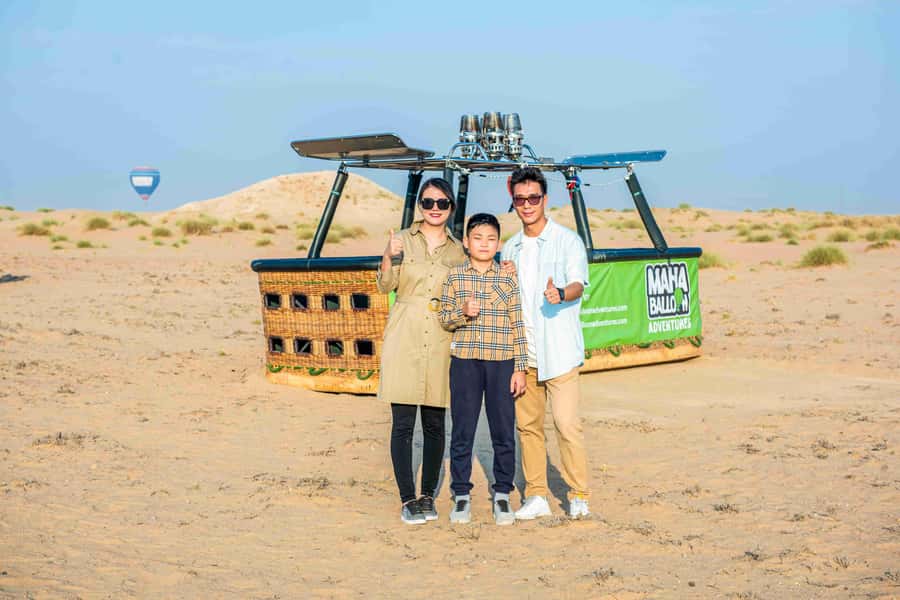 Dubai: Sunrise Hot Air Balloon Ride with Transfers - Who Should Book This Desert Flight