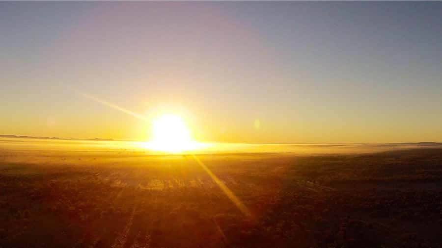 Dubai: Sunrise Hot Air Balloon Tour with E-Certificate - Landing, Photos, and the Ride Back