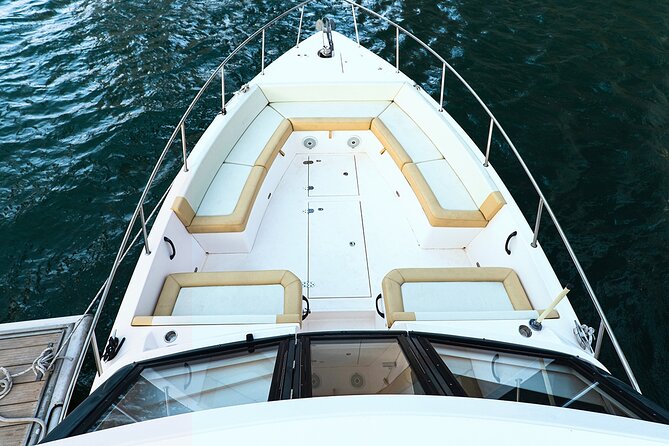 Dubai Sunset Cruise with Snacks and Drinks - Delays, Weather, and the Shared-Yacht Setup
